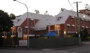 https://spring-hill-terraces.queenslandhotels.net